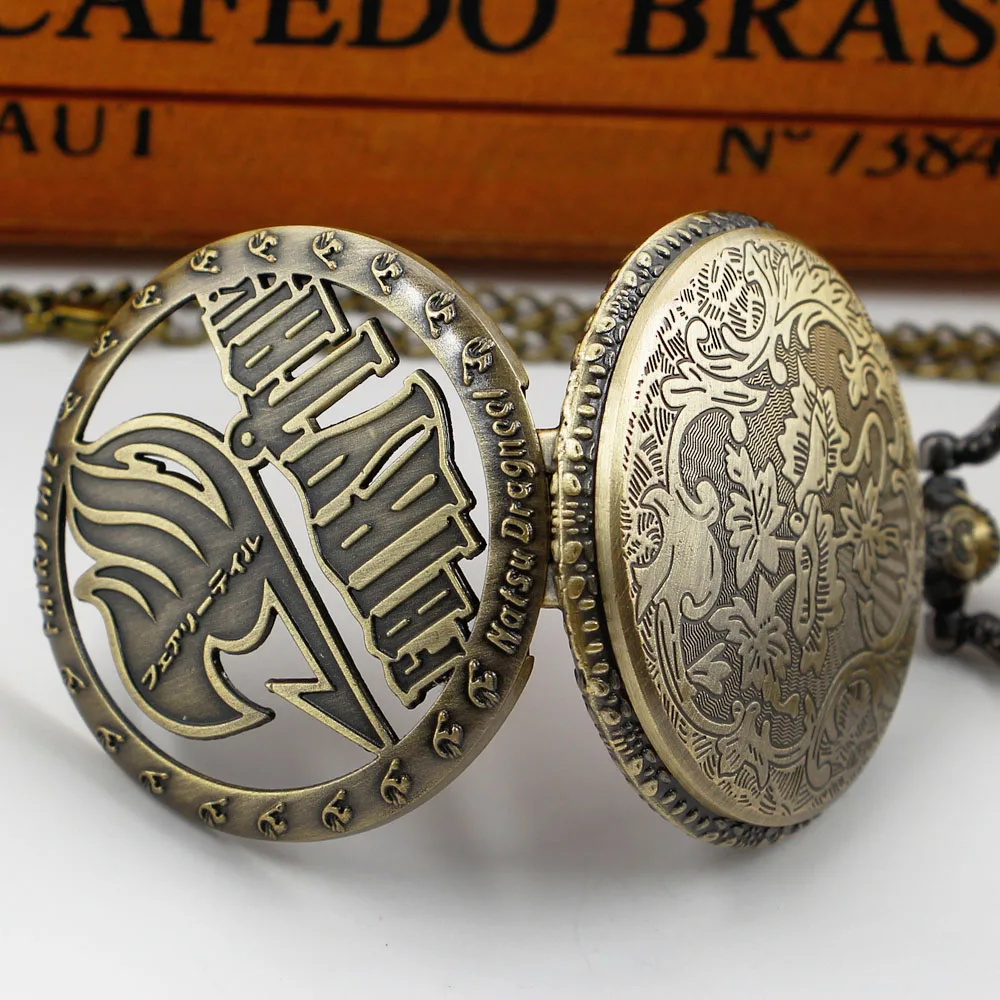 Рисунок 4 - Отверстие с клапаном для мужчин и женщин