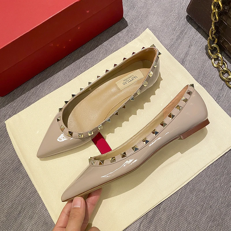 French Style Pointed Flat Bottomed Women's Shoes Trendy Fashion Rivets Shallow Black Patent Leather Single Shoes for Women women shoes women flats
