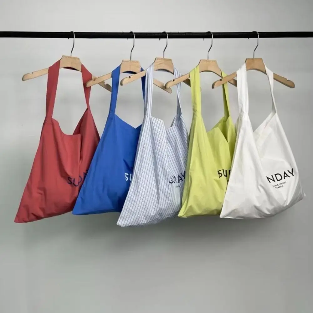 

Универсальная стильная сумка с принтом, простая вместительная сумка для подмышек с надписью, Корейская версия, женская сумка через плечо в полоску