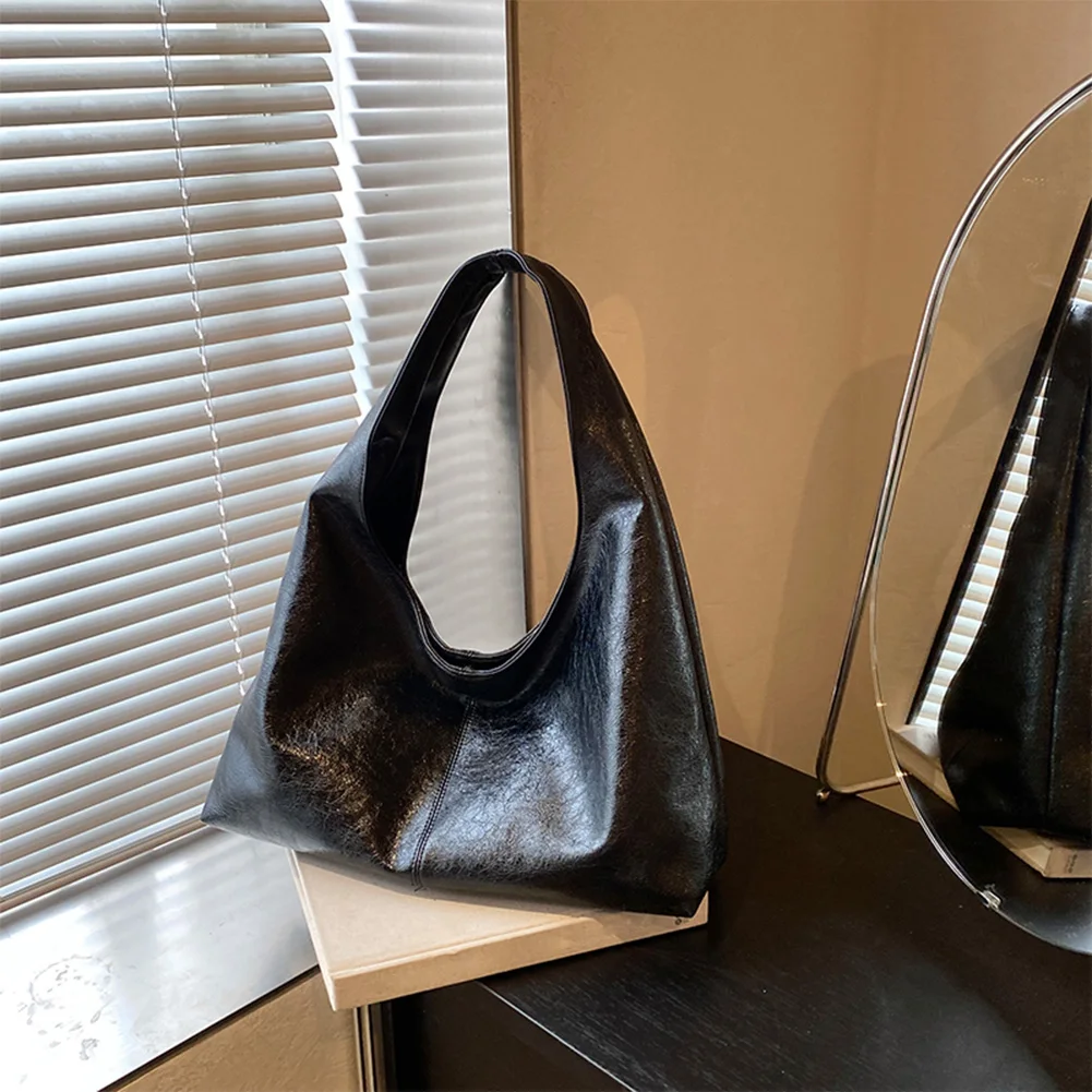 Women PU Vintage Tote Bag Large Capacity Stylish Shoulder Purse Solid Color Simple Commuting Bag Hasp Closure Outdoor Travel Bag