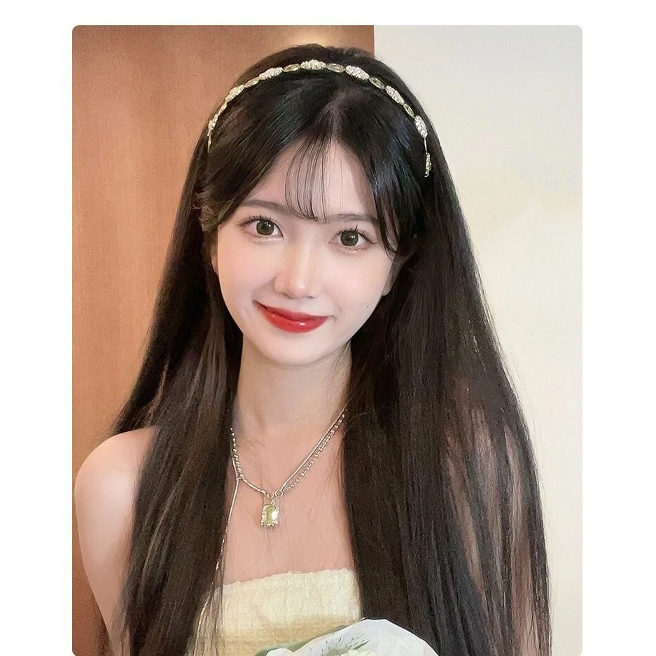 Женский длинный прямой U-образный