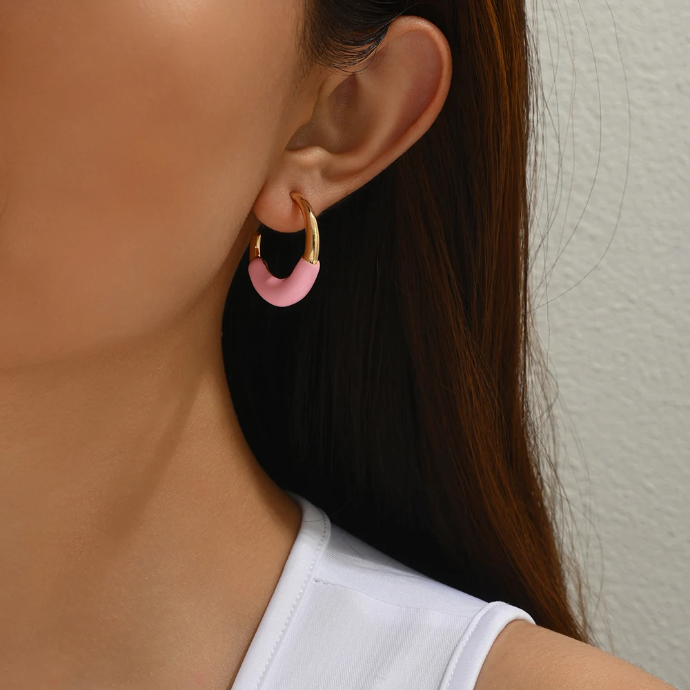 2025 Summer New Pink C Shape Hoop Earrings Drip Oil Multicolor Enamel Simple Open Circle Ear Ring Women Charm Jewelry Wholesale