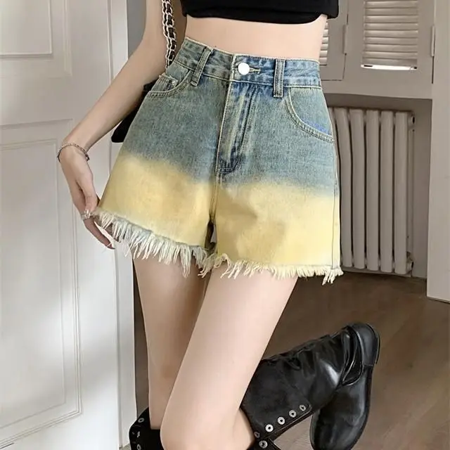 Denim Shorts Gradient High Waist 2024 New Summer Slim Hot Girl Versatile A-Line Summer Outer Wear Hot Pants Denim Shorts Ins
