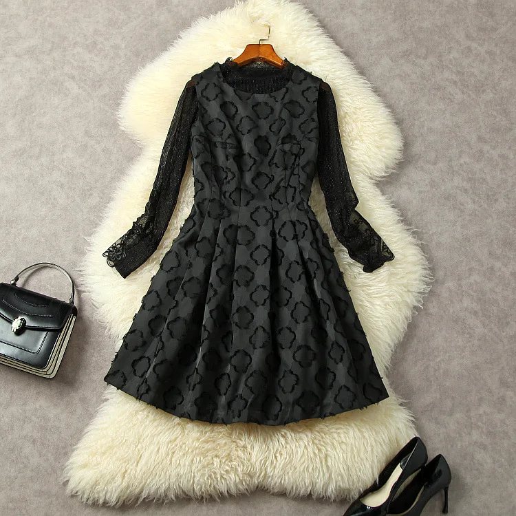 

New European and American women's wear for winter 2022 Long sleeve T-shirt Fashion two piece sleeveless jacquard dress