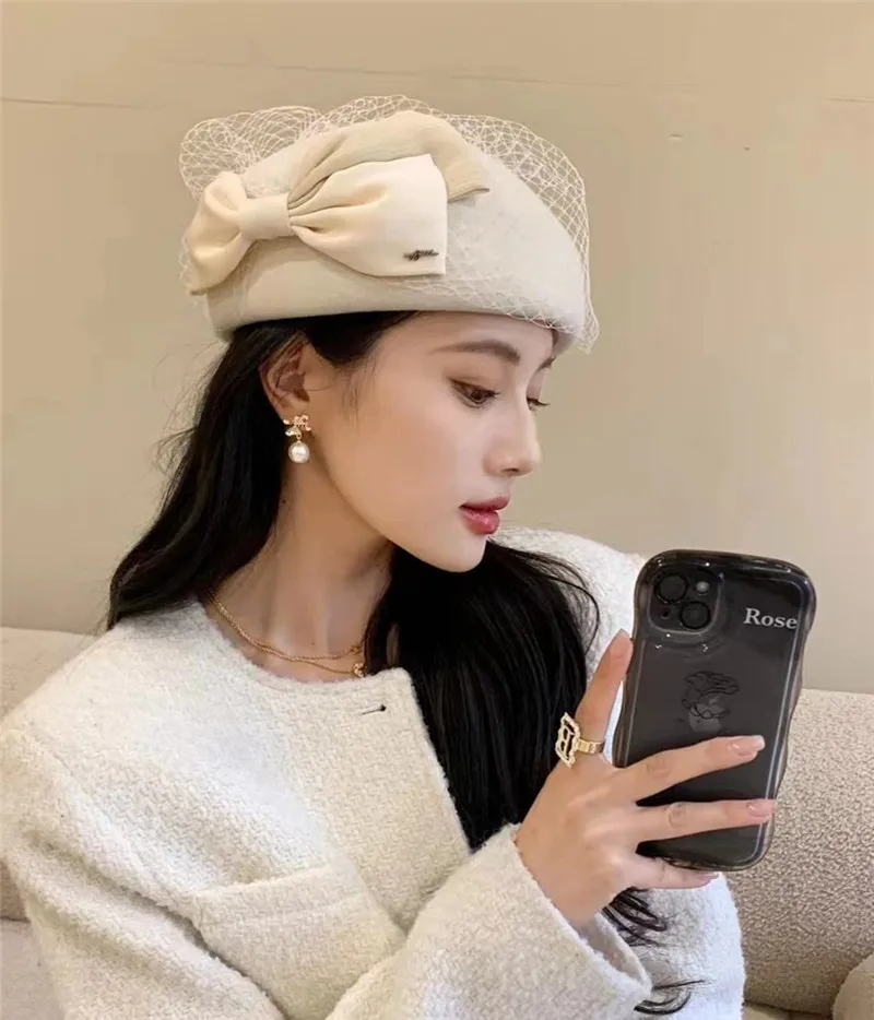 

202308-2508937 ins chic dropshipping winter wool felt mesh bowknot grace Bread shape lady beret cap women Leisure painter hat