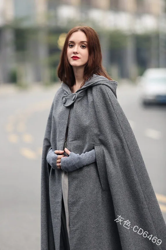 Otemrcloc Women's Medieval Cloak