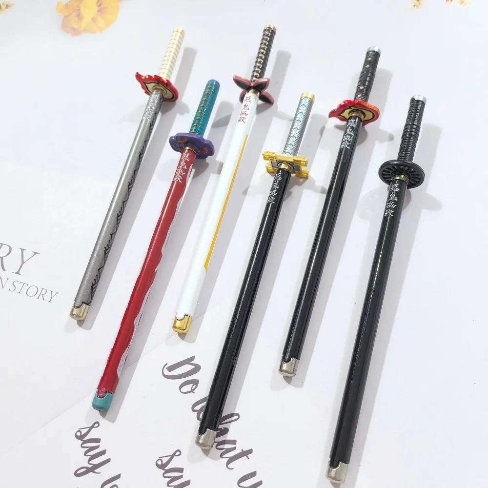 인기 최고의 연간 선물 애니메이션 데몬 모델 젤 펜 0.5mm 검정 리필 코스프레 소품 어린이 학생 선물 슬레이어 무기 검