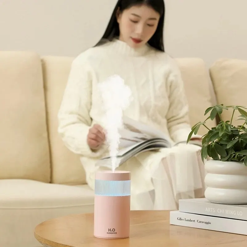 New Small Mini Desktop USB Humidifier Atomizer Household Car Water Replenisher Small Night Light 4