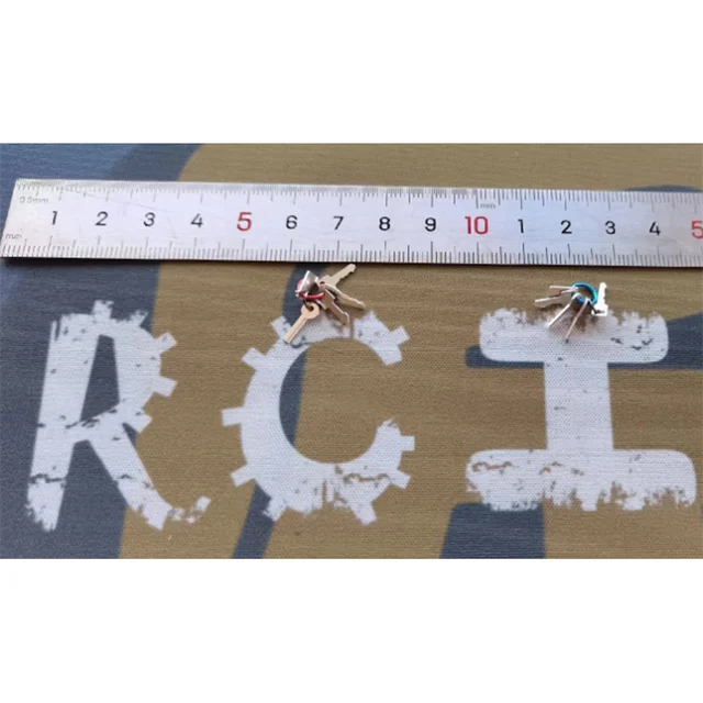 RC 차량을 위한 사실적인 금속 키: 사실감 있는 디테일, 내구성, 쉬운 조립