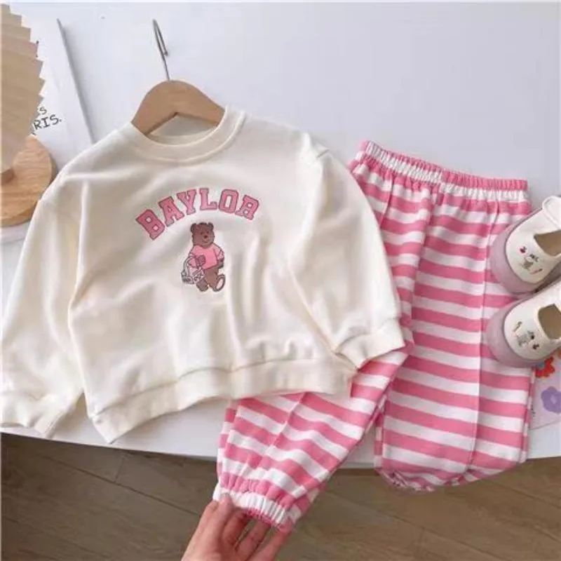 

Children's Clothing Set Spring and Autumn Girls' Cute Bear Printed Sweater Pants 2-Piece Baby Sweater Set 2-6Y