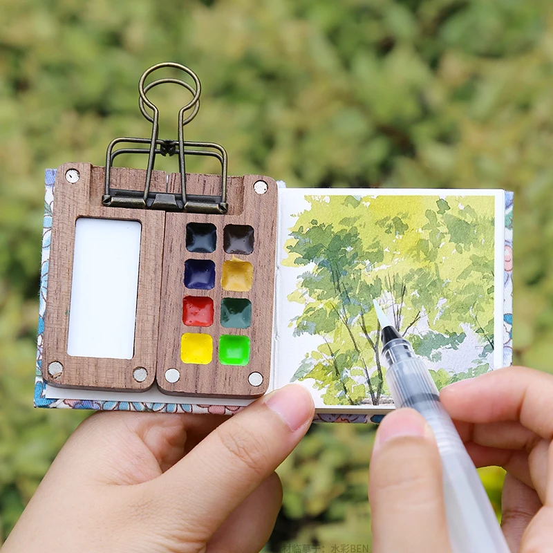 Plastic Paint Palette Portable Travel 8 Grid 0.5ml Watercolor Paint Palette Oil Paints Tray Box