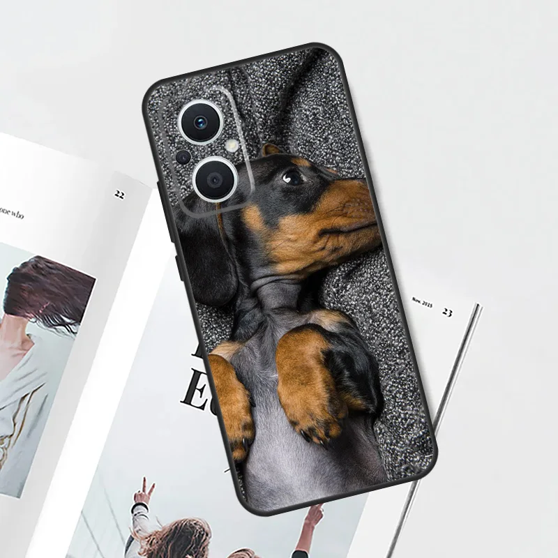Charming Dachshund Dog Case - Stylish Protective Cover