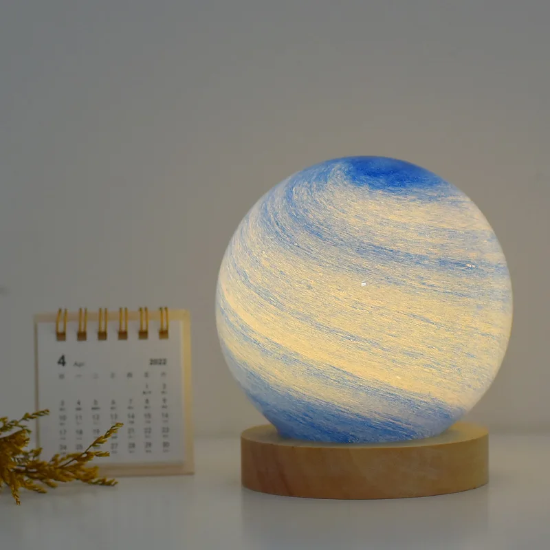 

Creative Planet Night Light Nordic Study Office Desktop Bedroom Warm Light Usb Charging Table Lamp Home Decoration Gifts