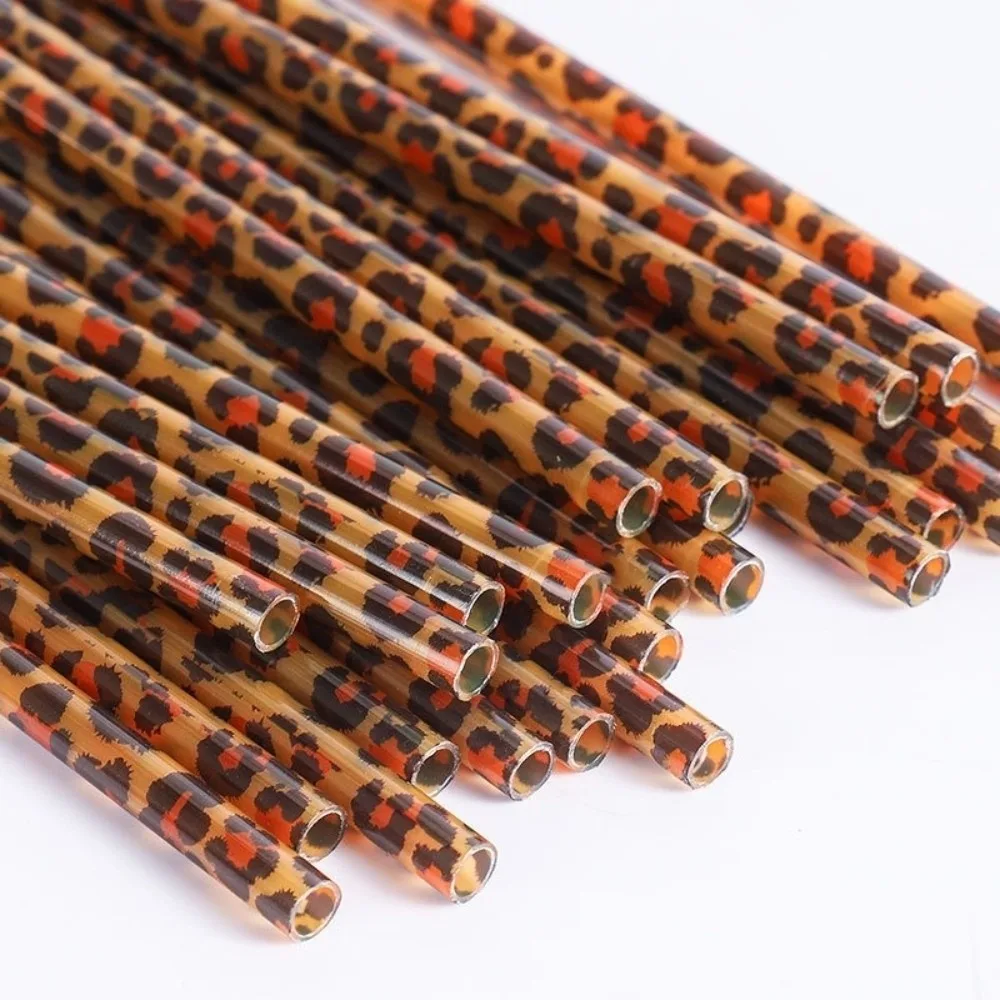 Eco-Friendly Reusable Leopard Print Drinking Straws - Durable and Trendy