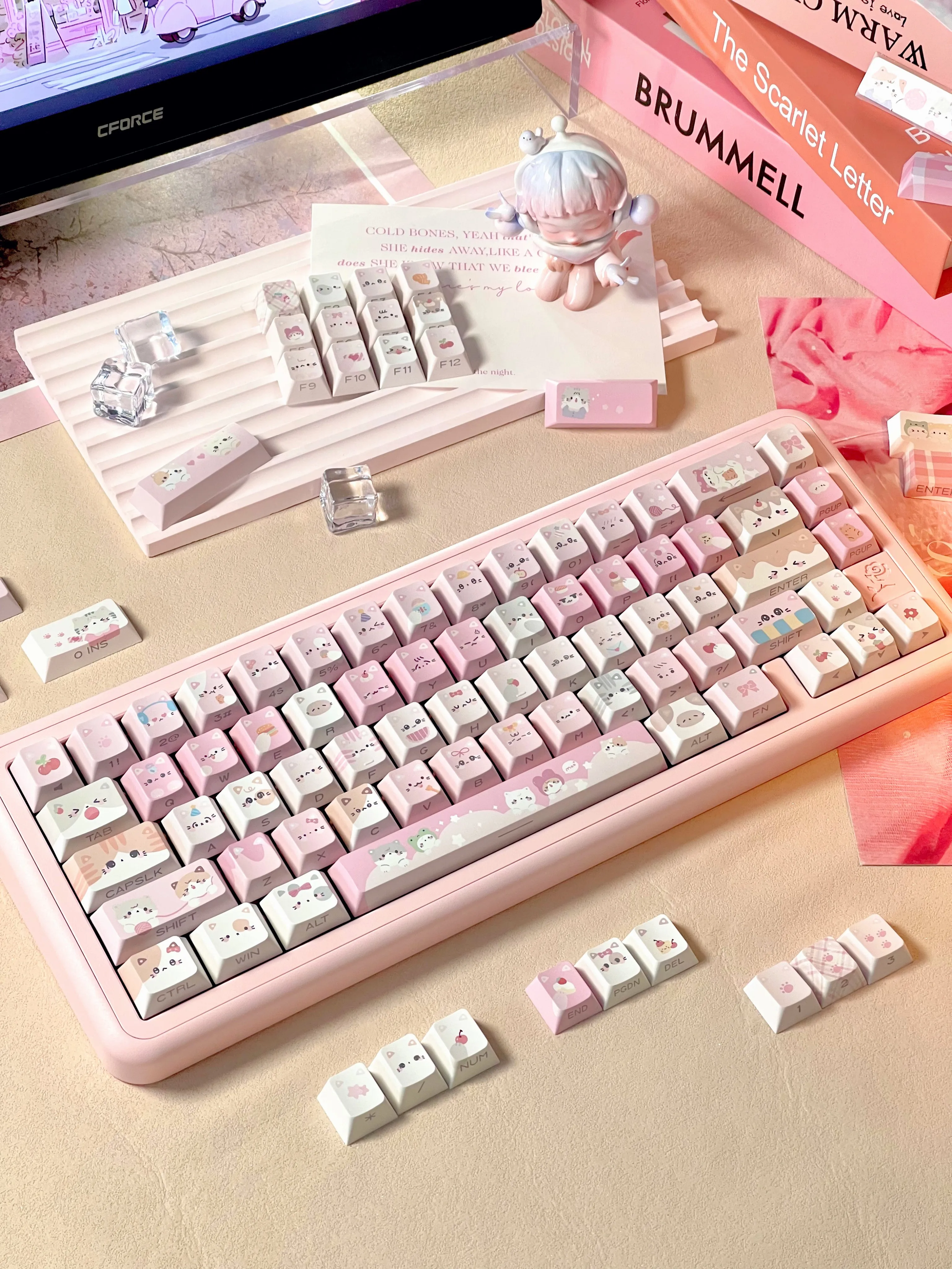 ねこキーキャップセット 167key PBT + ねこキーキャップセット 167key