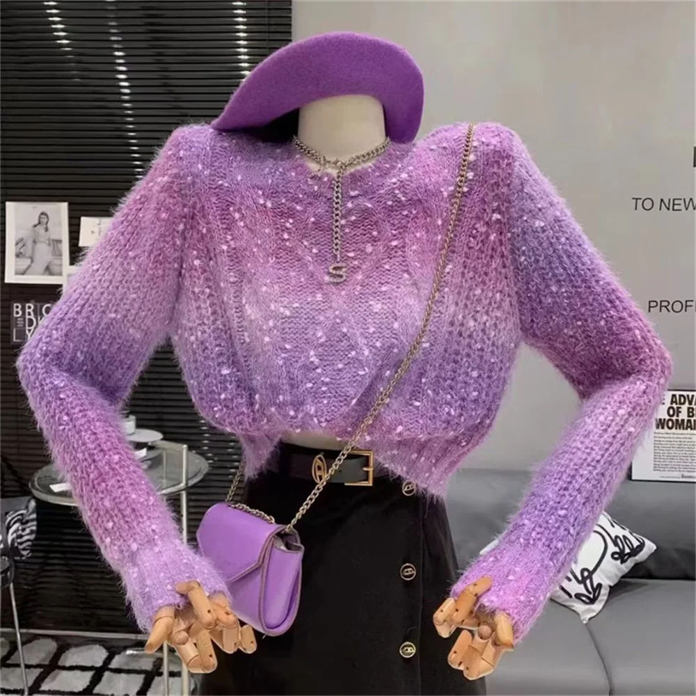 

3 colors 2023 new fashion round neck snowflake long hair rhombus gradient short knitted sweater for women