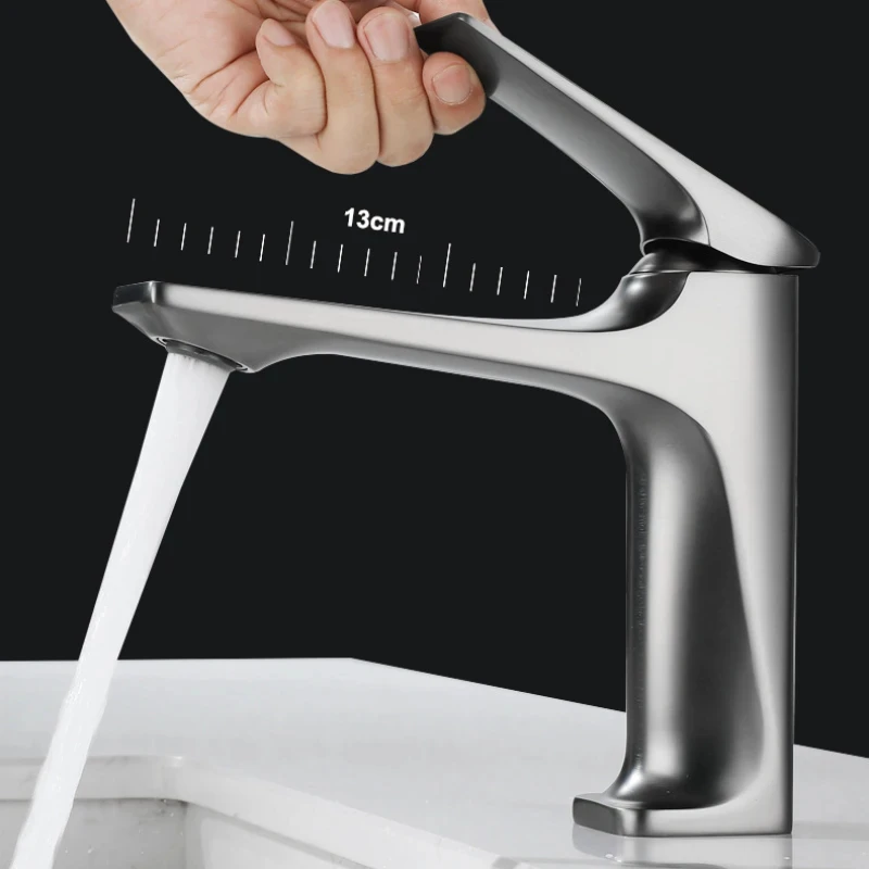 Basin Faucet Bathroom Faucet Brass Core Modern Bathroom Sink Faucet Single Handle Deck Mounted Wash Basin Water Tap