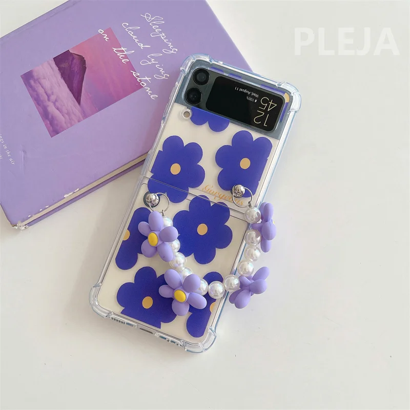 19 Z Flip ideas  flip phone case, vintage phone case, pretty