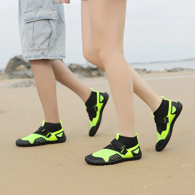 New Breathable Water Shoes For Men Climbing Hiking Rafting Shoes Women's Outdoor Beach Swimming Shoes Barefoot Sneakers