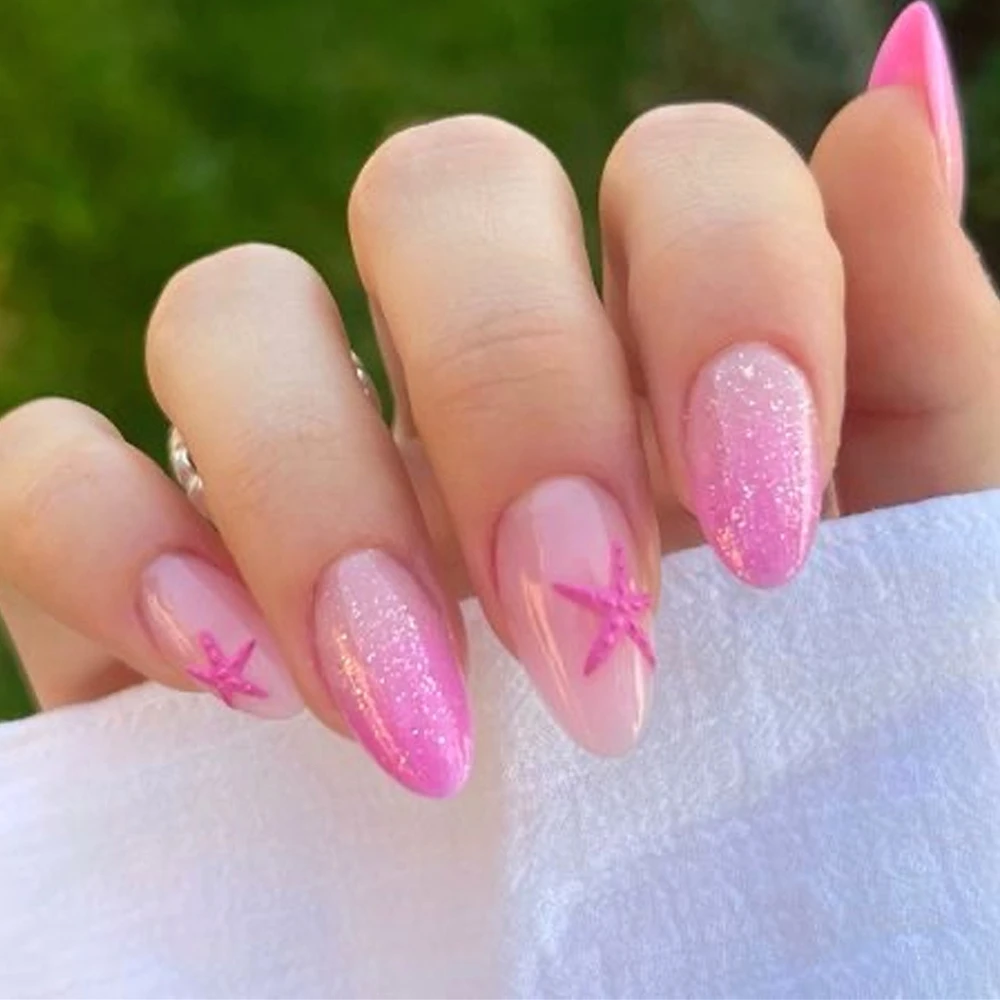 French Manicure Elegant Trendy Almond Nail Design: The Ultimate Guide to  Real-World Wear and Beauty, image size:1000x1000