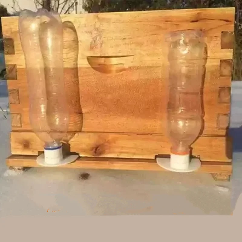 Duckbill Bee Feeder Automatic Feeding Drinker Beehive Beekeeping Equipment