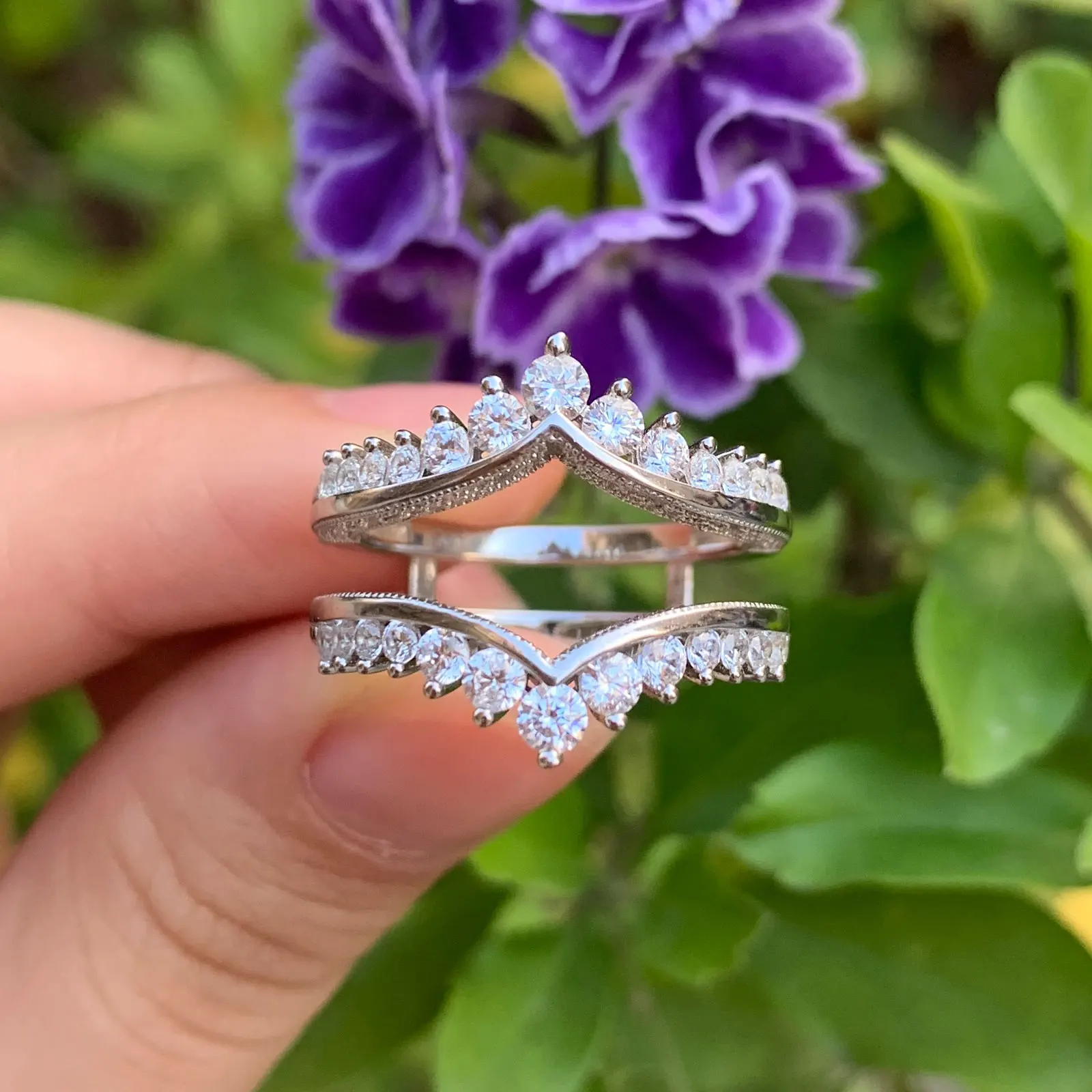 Newshe Luxury Solid 925 Sterling Silver Wedding Engagement Rings for Women High Grade Cubic Zircon Guard Band BR1167 S743423926d68499e816d9fcad4ca90edR