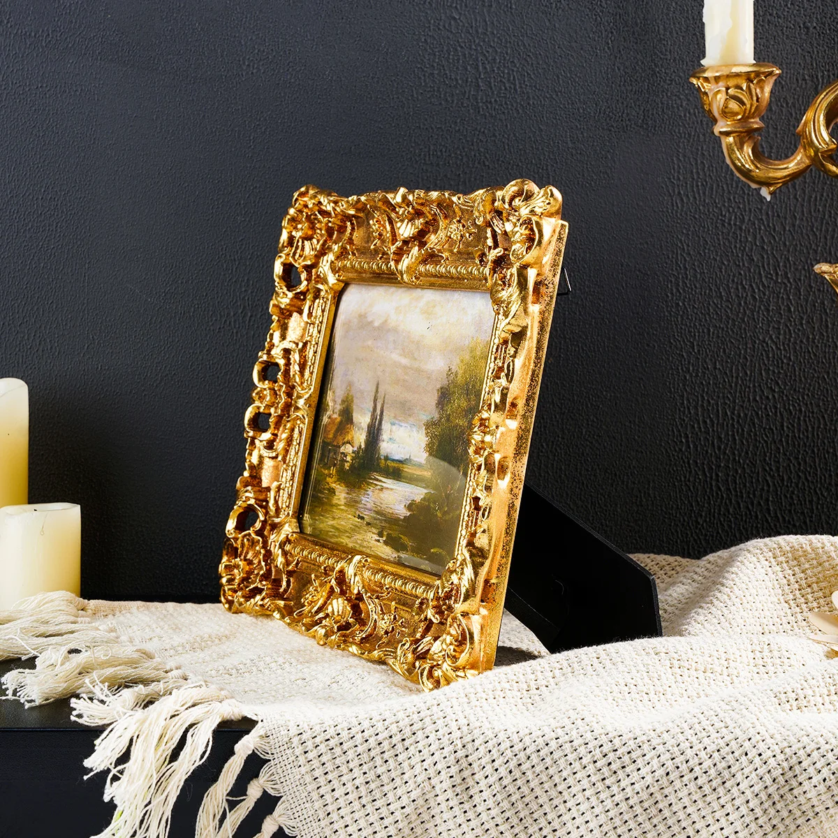 1/3PCS, European gold three-dimensional pattern photo frame set with pearl chain and golden flying swallow shape decoration