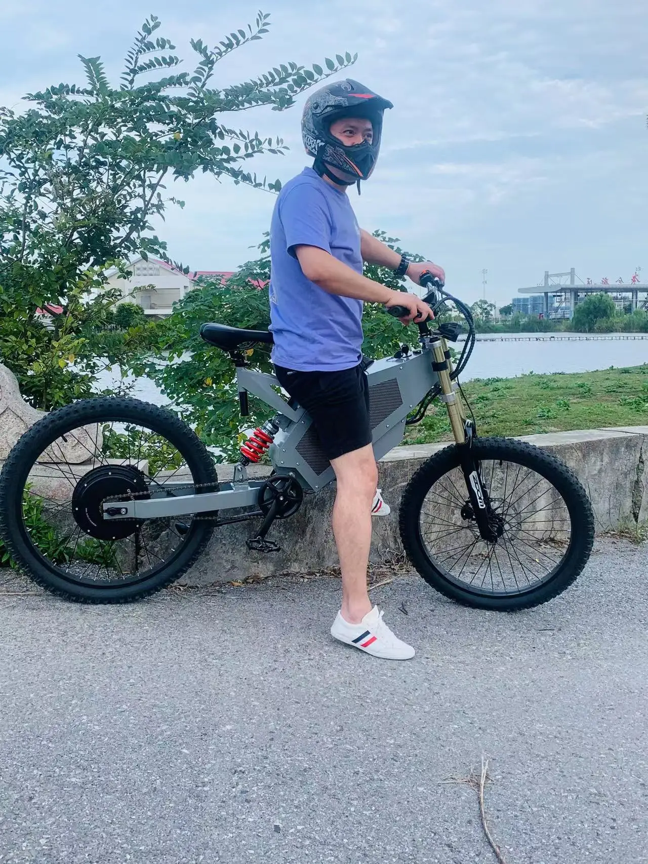 New SS60 Electric Dirt Bike 5000w Bomber Electric Bicycle