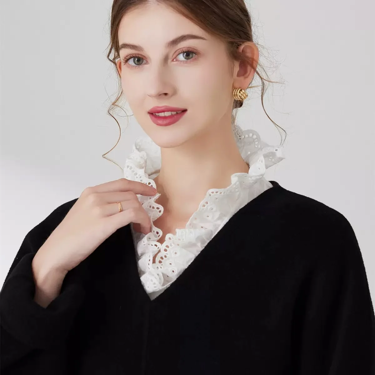 Modischer Halbhemdkragen für Damen, Abnehmbarer Kragen, Vintage-Spitze, Falscher Blusenkragen als Dekoration – Detail 6