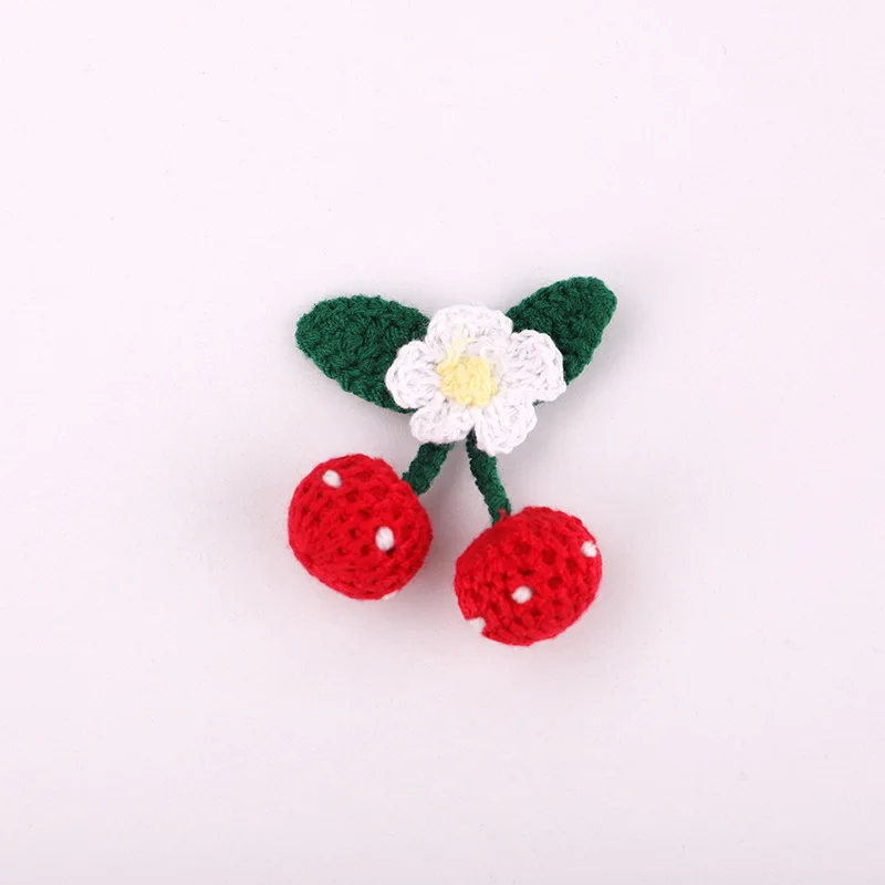 Crochet Fruit Ornament 5Pcs 2CM Braid Hand Hook Cherry Hand-knitted Green Leaf Red Cherries Crafts DIY Pendant Clothing Accessories cereja de croch&ecirc;