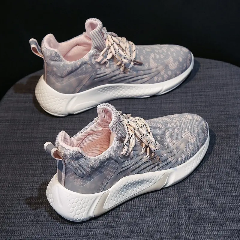 New Women Running Shoes Sneakers Casual Shoes Lightweight Walking Sneakers Breathable Women Outdoor Sports Tennis