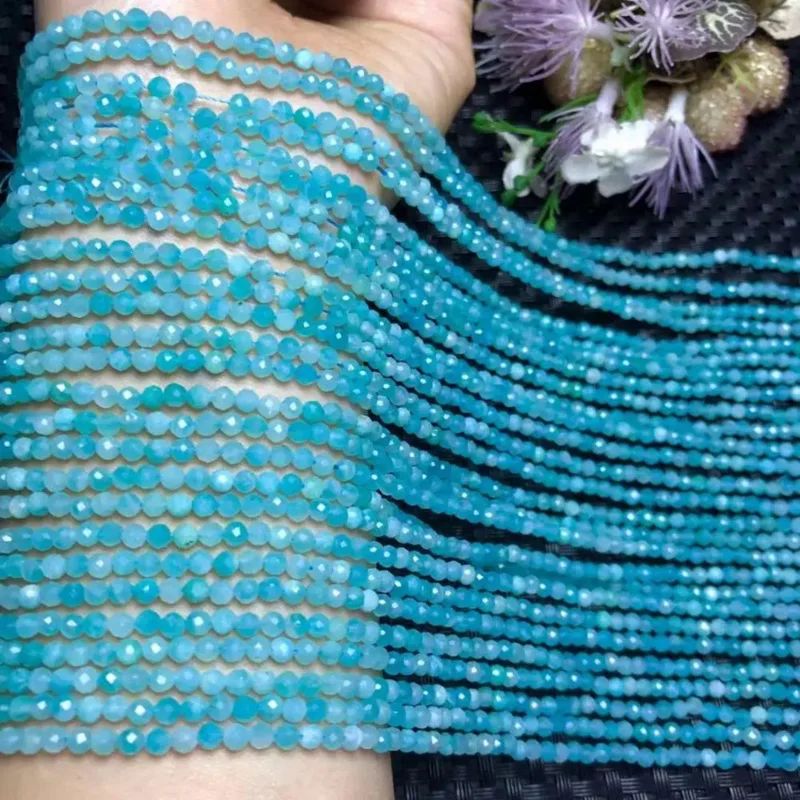 

Натуральная синяя кожа, класс AAA, граненый, яркий, качественный гладкий, свободный, разделительный браслет