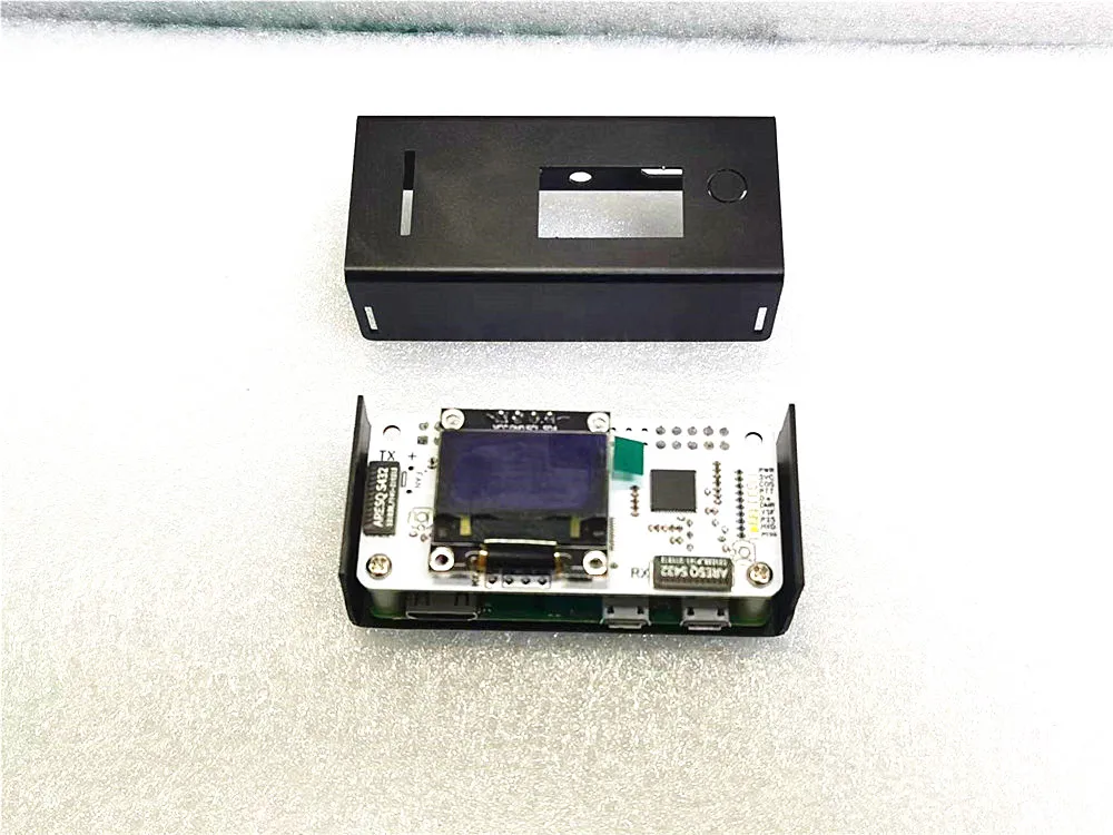 

Duplex MMDVM Hotspot Board UHF VHF P25 DMR YSF D-Star + OLED + Antenna +Case + Raspberry Pi Zero W