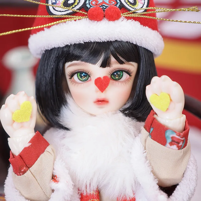 Poupée BJD Adorable Collectionnable Confortable à Toucher Visage de Bande Dessinée Bidimensionnel Poupée BJD Jouet pour Fille Cadeaux d'Anniversaire