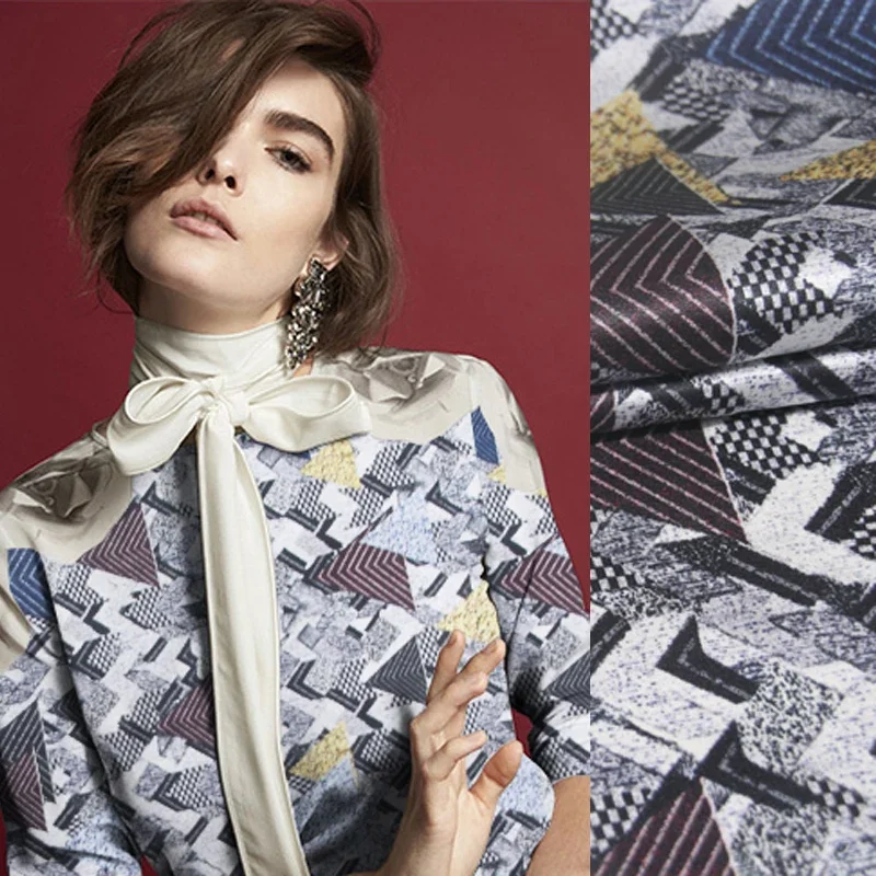 

105CM Wide 20MM Geometry Print Gray Black Strech Silk Satin Fabric for Women's Blouse Dress Clothing Cheongsam Shirt C009