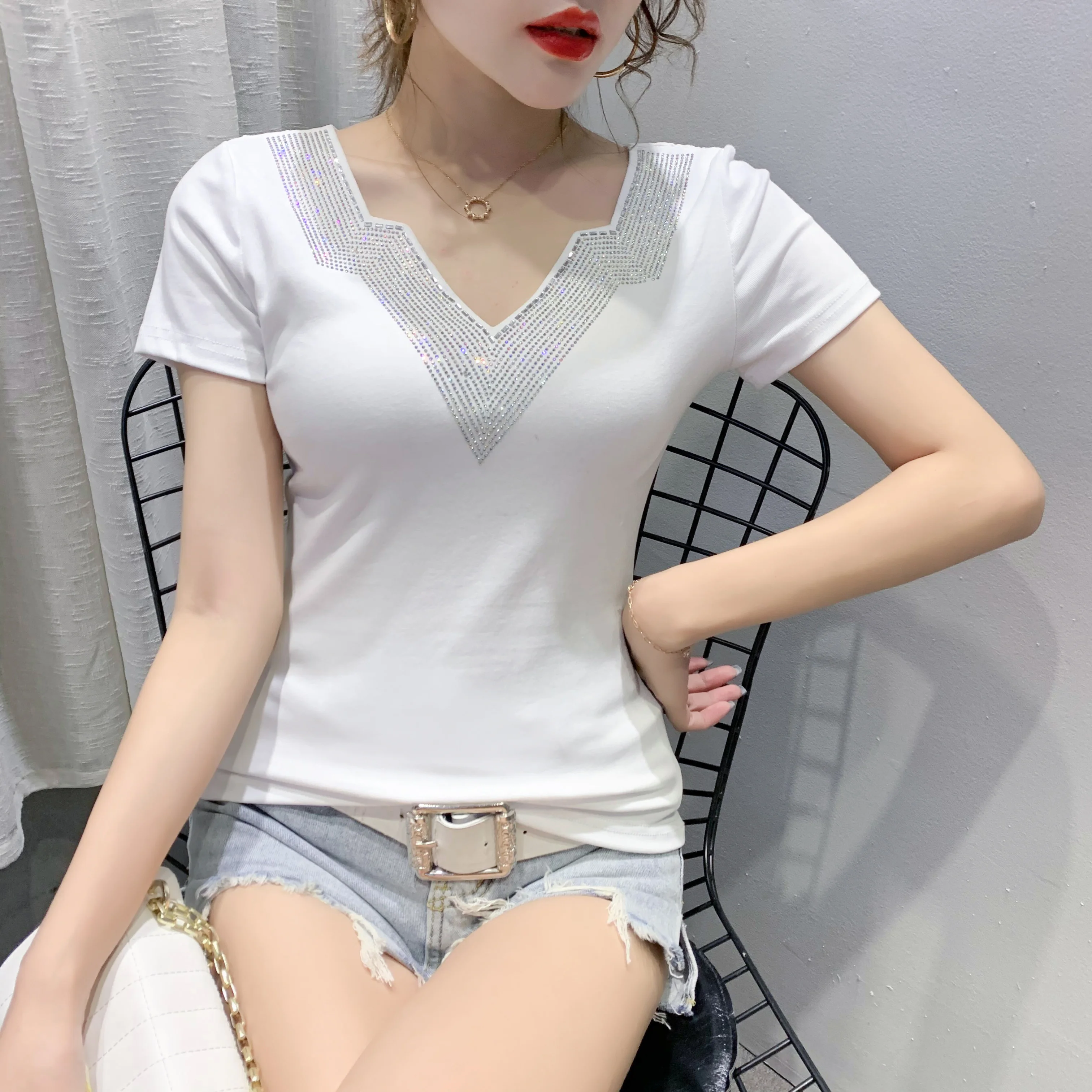 Summer European Clothes Casual T-Shirt V-Neck Shiny Diamonds Women Tops Sexy Back Patchwork Lace Mesh Drilling Hot Tees 9327