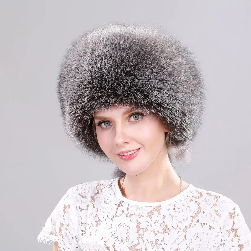 Зимняя меховая шапка для женщин