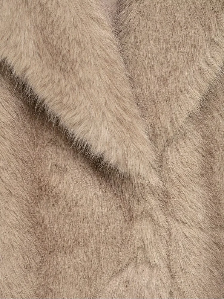  2025 Newest Women Fashion Fur Vest Coat Winter Fashion Sleeveless Lapel Faux Fur Warm Waistcoat Elegant Loose Vest Jacket