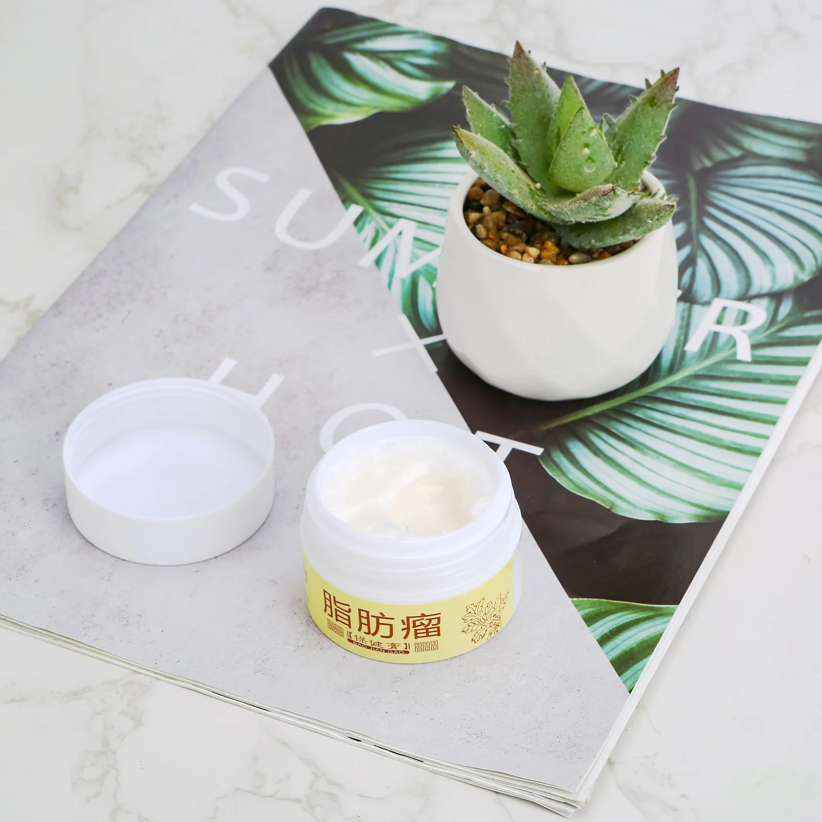 Subcutaneous Mass Removal Cream Natural Chinese Medicine Cream Fatty Lumps Applied for Alleviate Neck Hypertrophy SAL99