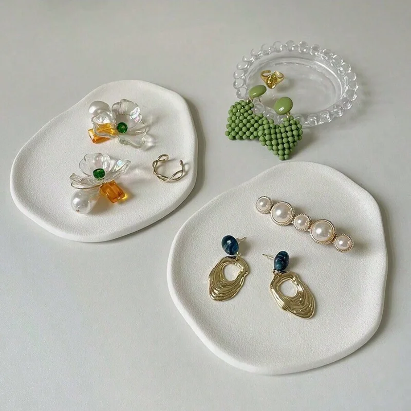 1pc Elegant White Jewelry Tray Organizing Rings Earrings Necklaces and Bracelets Durable and Stylish Jewelry Di resin jewellery tray jewelry display tray