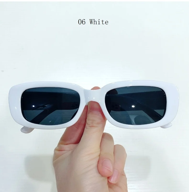Elegant Women's Rectangular Sunglasses Vintage Style Eyewear_voghion.com