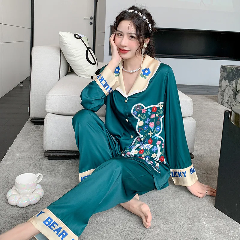 

Advanced Sense Light Luxury Ice Silk Pajamas Long Sleeve Set Casual Can Wear Home Clothes Cute Bear Cardigan Pajamas For Woman