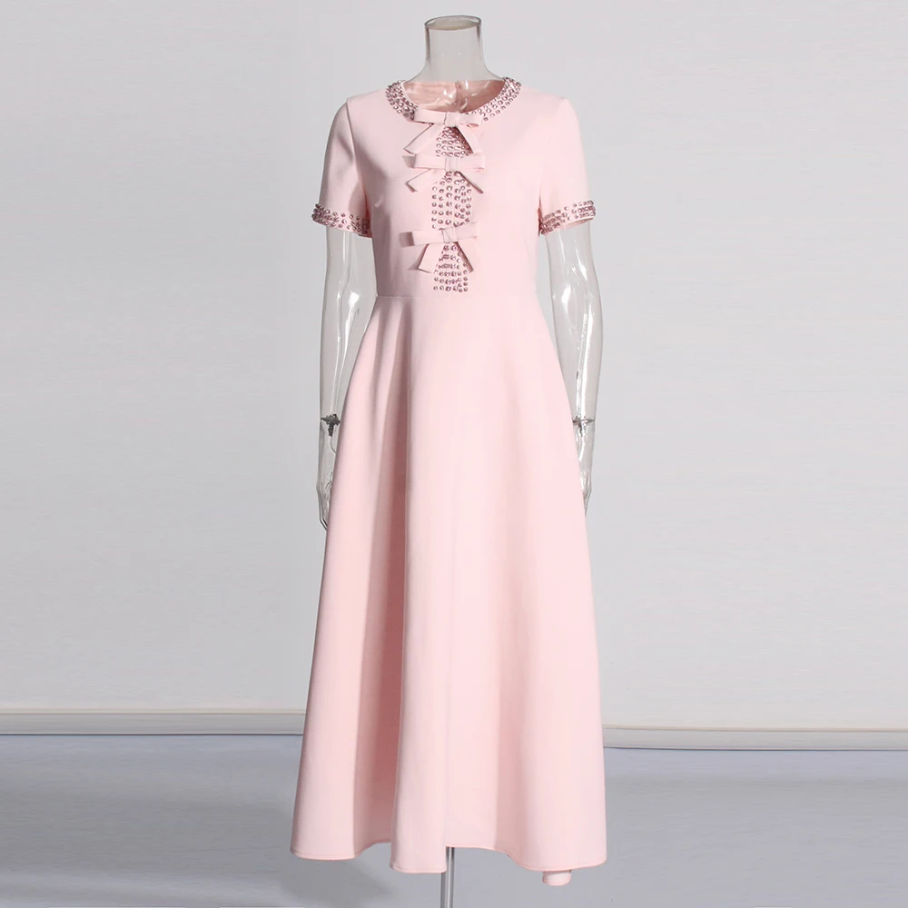 فستان رسمي بفيونكة ماسية