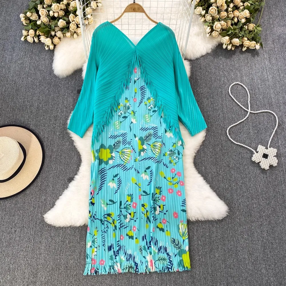 

High Quality Fashion Autumn Printed Pleated Dress Miyake Style Women's V Neck Batwing Sleeve Tassel Flower Loose Midi Vestidos