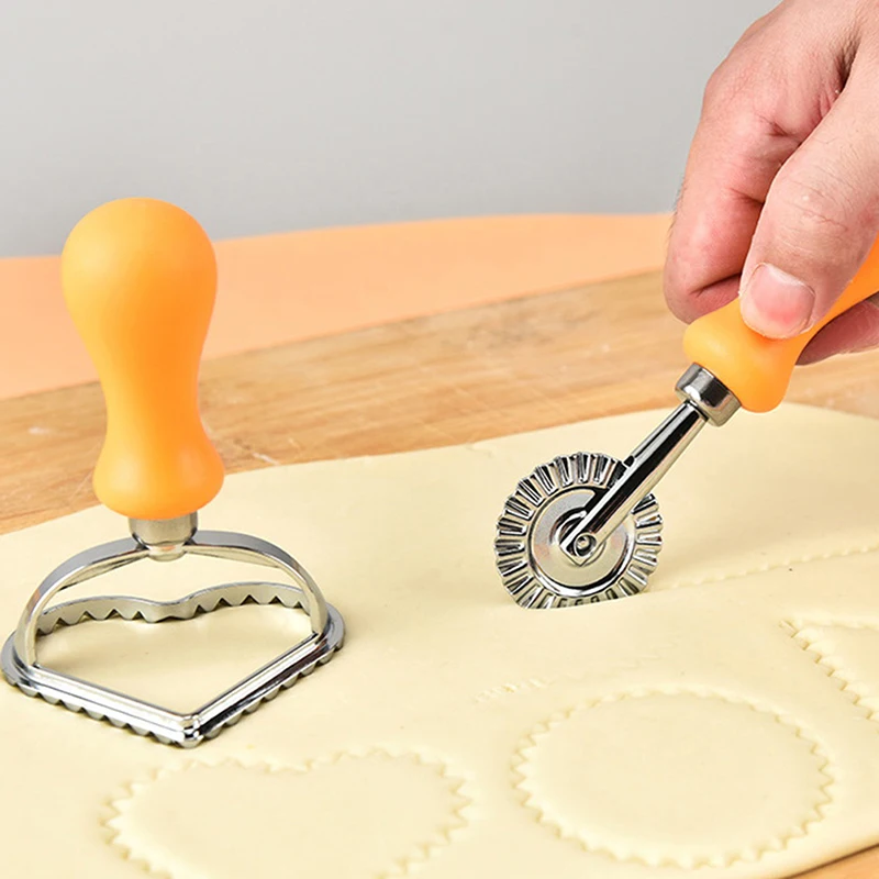 Ravioli Cutter Pastry Press Mold Dumpling Lace Embossing Device Cookie Maker Mold Ravioli Stamp Pizza Cutter Kitchen Baking Tool