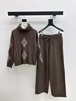 Col haut couleur contrastée tricoté décontracté laine cachemire pull taille haute décontractée jambe large pantalon automne nouvel ensemble pour femmes 2
