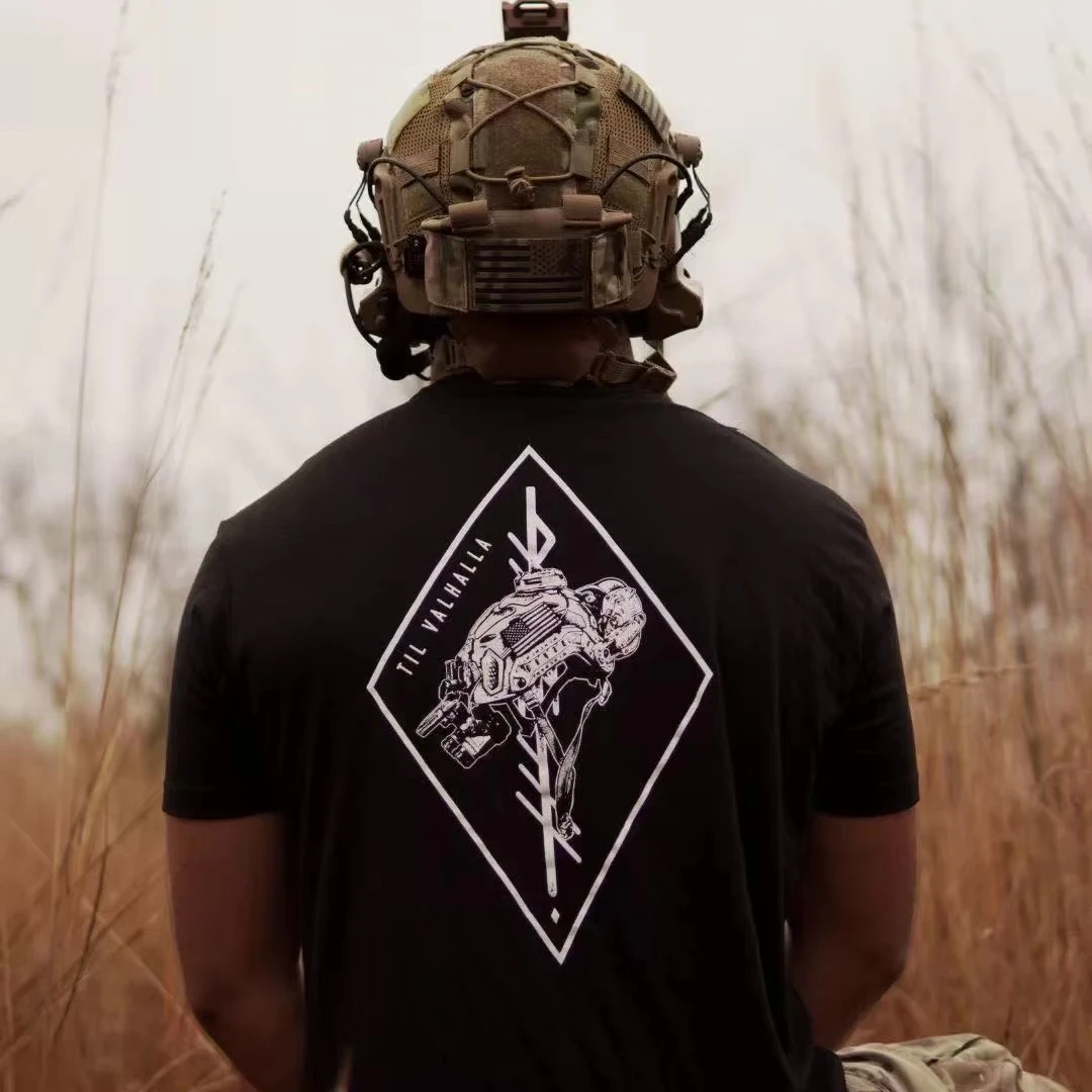 Militärischer Stil, taktischer Trend, Marke Til Valhalla, geometrisches Diamant-T-Shirt für Männer und Frauen, grafisches T-Shirt aus Baumwolle, Sommer-Streetwear