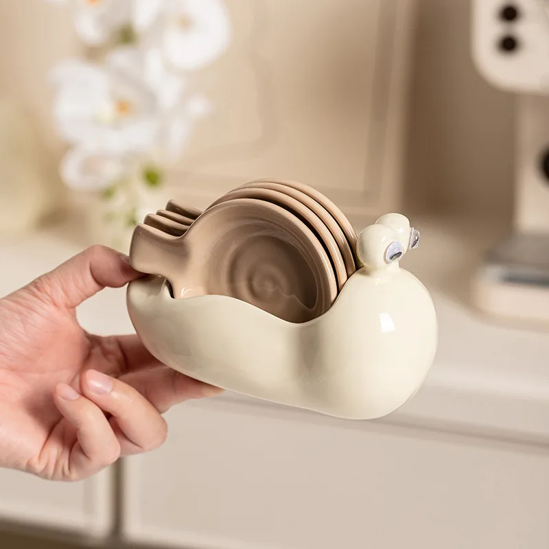 Snail Ceramic Small Dish Household Flavor Dish Dip Soy Sauce Seasoning Vinegar Seasoning