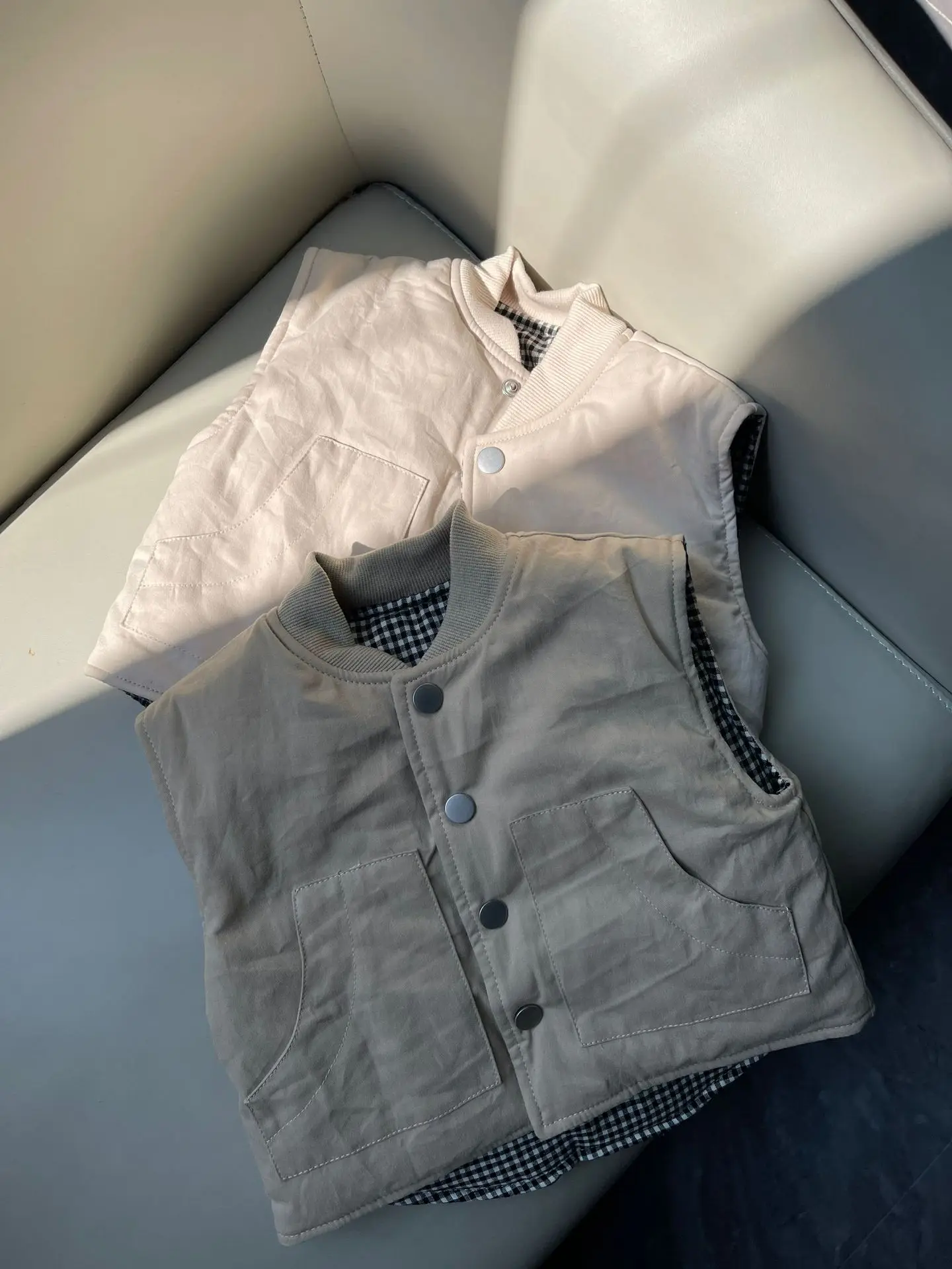 2025 Winter New Baby Sleeveless Warm Vest Infant Double Sided Plaid Jacket Children Casual Vest Coat Toddler Clothes