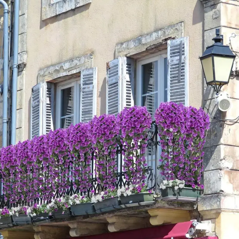 F 1832 Decorazione Artificiale Petunia in Cesto da Appendere a Parete, Fiori di Petunia Viola in Seta